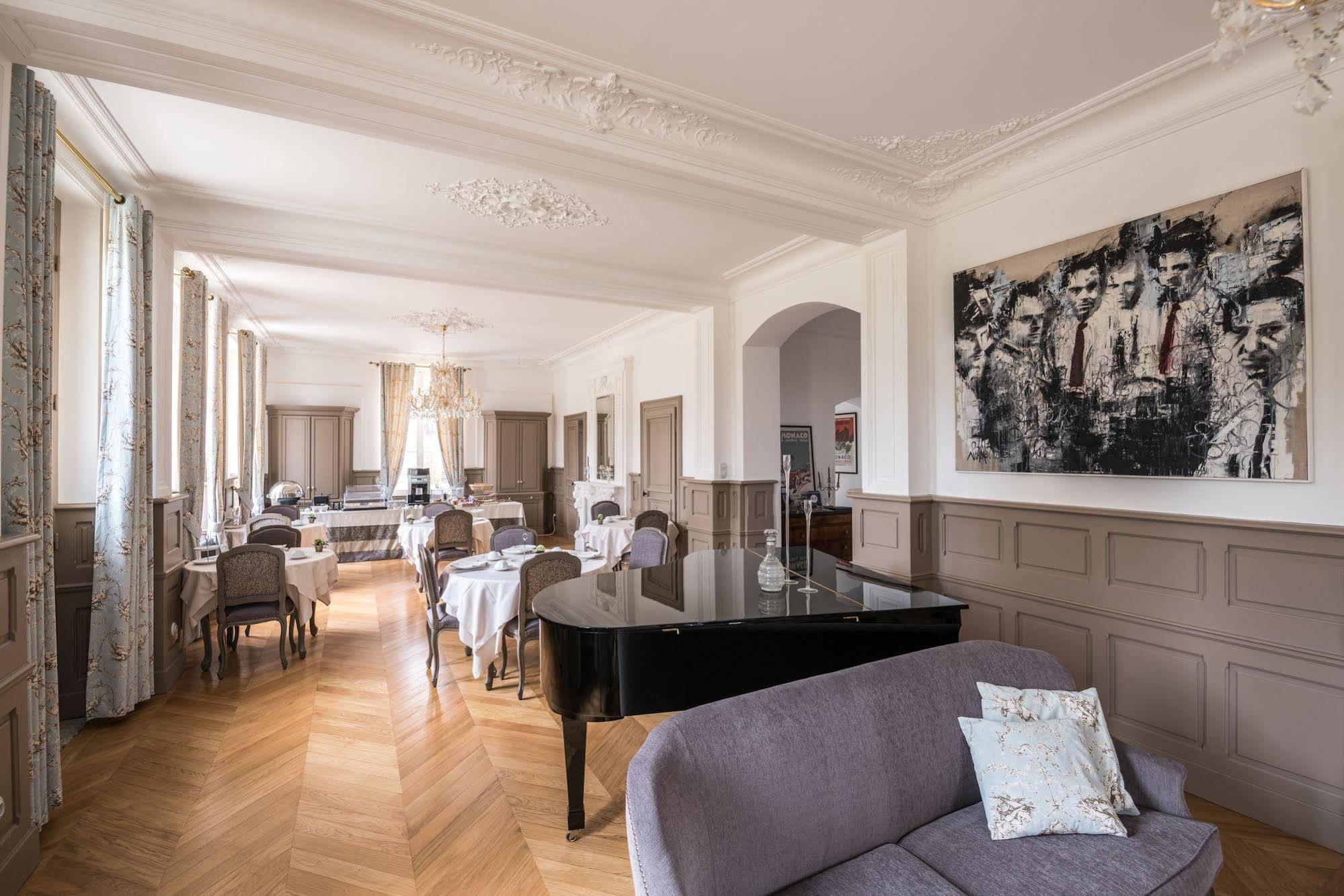 Chateau De Montabert Montaulin Luaran gambar